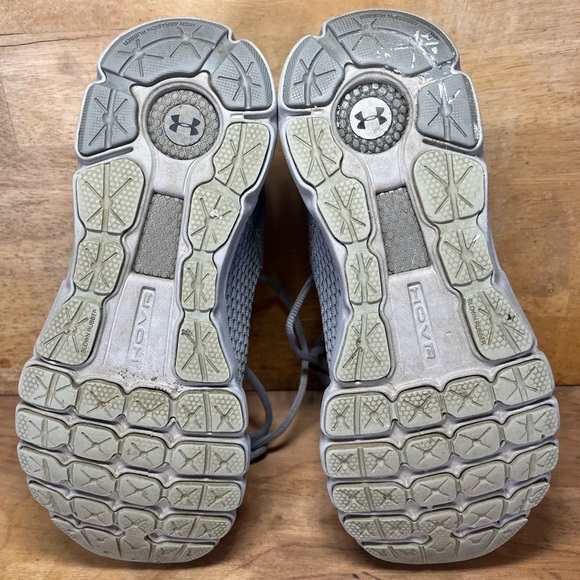 Under Armour HOVR Infinite REFLECTIVE Womens Sz 7.5 Running Shoes Sneakers Gray - Picture 7 of 9